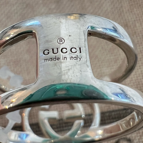 GUCCI Interlocking G wide open band Ring - Picture 4 of 9